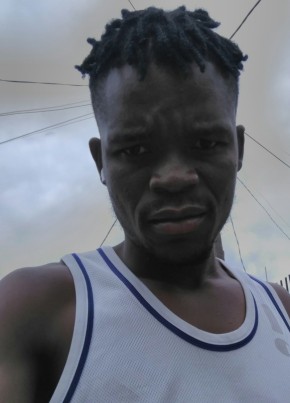Tony, 20, República de Moçambique, Nampula