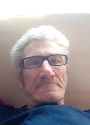 Михаил, 65, Россия, Саратов