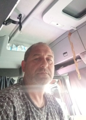 Иван, 47, Россия, Азов