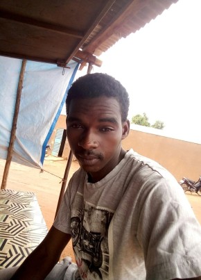 boureimadiallo, 28, Burkina Faso, Ouagadougou