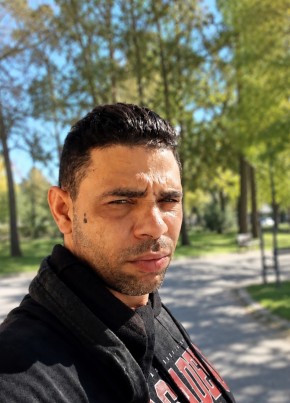 Iran Montano из Bundesstadt 37 лет