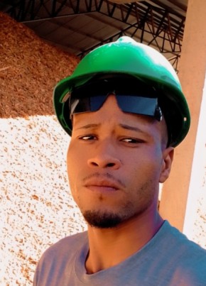 Lucas из Caçapava do Sul 27 лет