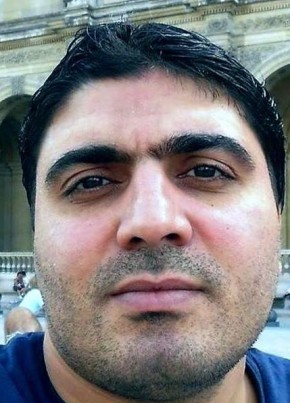 Tamer, 43, Repubblica Italiana, Ravenna