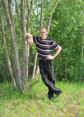 александр, 42, Россия, Усинск