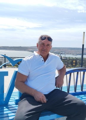 Рома из Керчи 56 лет