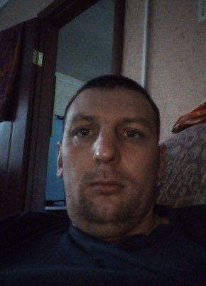 Анатолий , 36, Россия, Большеречье