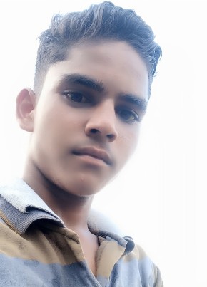 Chetan Singh, 21, India, Beāwar