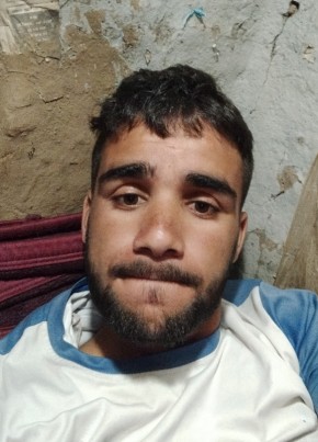 Booy из Dhangadhi 18 лет