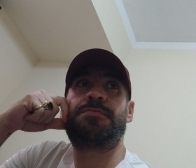 Shahrookh Arya, 35, Los Angeles