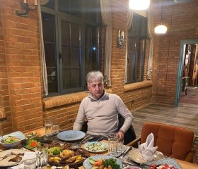 Gabriel, 62, Baku