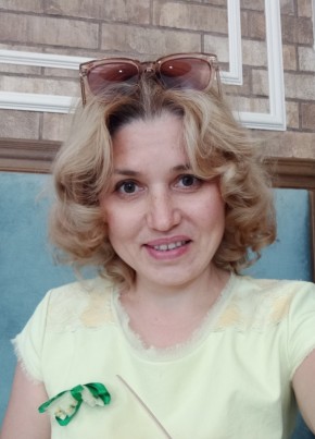 Лилия, 46, Россия, Дубна (Московская обл.)