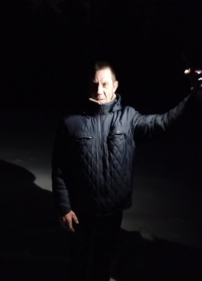 Павел Пугач из Чапаевска 44 года
