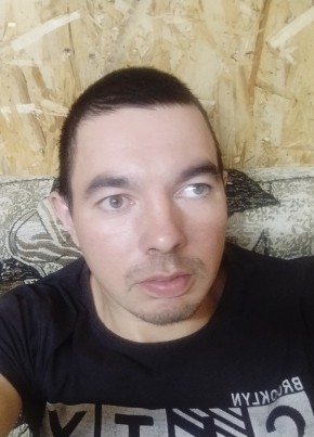 Руслан, 25, Россия, Зирган
