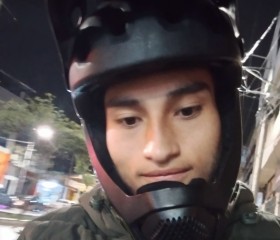Leonardo, 18, Cajamarca