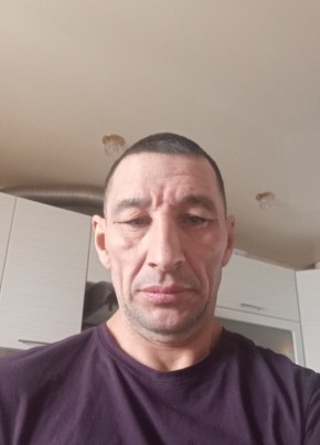 Альберт из Чишмы 46 лет