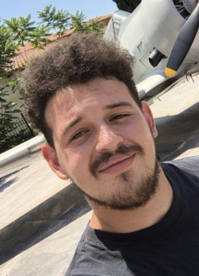 Dan из Timișoara 25 лет