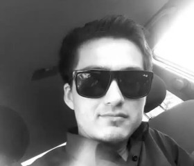 Rustam, 30, Moscow