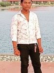 Yuvraj, 18 лет, Jalālpur (Gujarat)