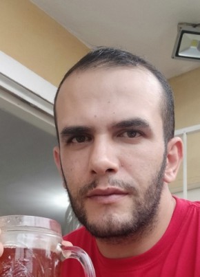 Thaer Aljaramani, 35, República del Ecuador, Guayaquil