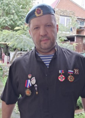 Роман из Краснодара 46 лет