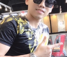 Tony, 36, Suzuka
