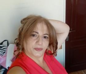 Anna Avetisyan, 49, Yerevan