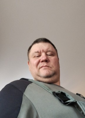 Олег из Набережные Челны 52 года