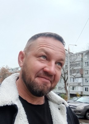 Павел из Уфы 46 лет