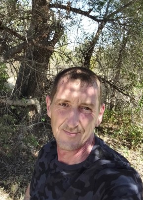 Сергей из Камышина 45 лет