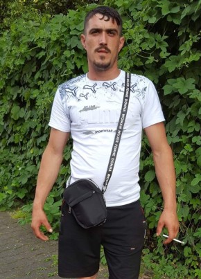 Sebastian, 29, Bundesrepublik Deutschland, Stuttgart