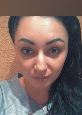 Инна, 32, Россия, Светлогорск