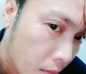 Nguyễn Đức Toàn, 36, Ho Chi Minh City