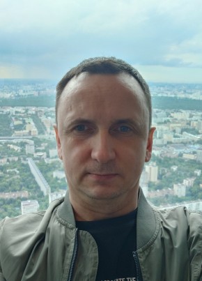 Игорь из Казани 46 лет