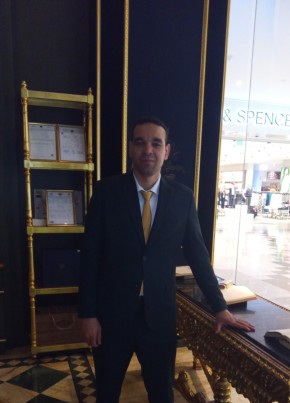 Samman, 33, Kuwait, Al Manqaf