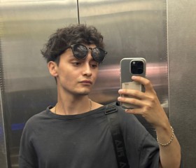 Danil, 23, Barnaul