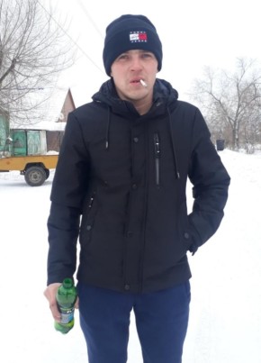 Артем, 32, Россия, Черногорск