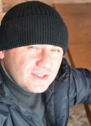 Максим, 42, Россия, Ярославль