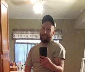 HowieFeltrSnatch, 37, Lincoln (State of Nebraska)