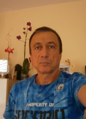 Румен Милчов Зла, 61, Република България, София
