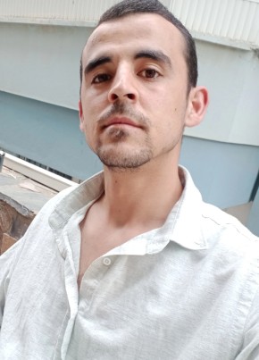 Bayram из Mersin 26 лет