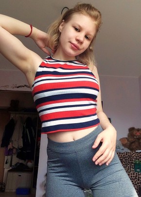Аня, 23, Россия, Обнинск