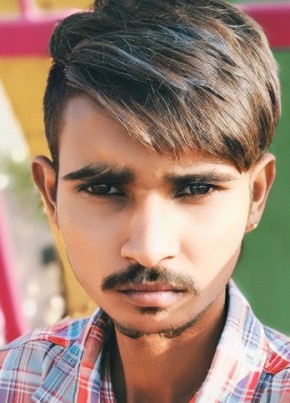 Ajay, 18, India, Rānia