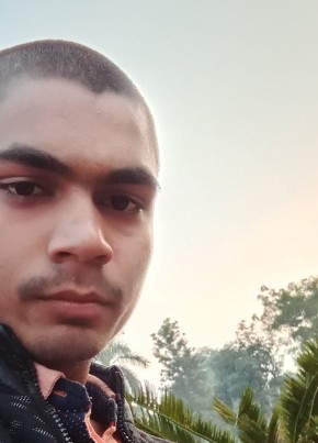Ajay Kumar, 22, India, Faizābād