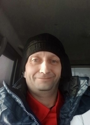 Игорь, 42, Россия, Северо-Енисейский