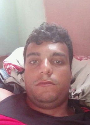 Luis, 26, República Federativa do Brasil, Mandaguari