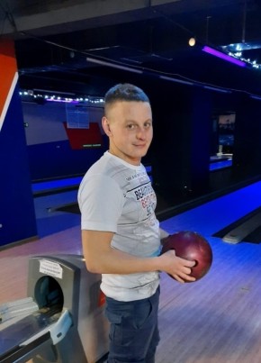 Андрей из Саратова 38 лет