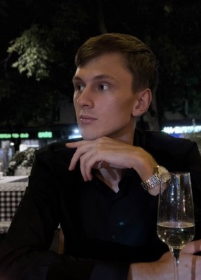 Игорь из Москвы 24 года