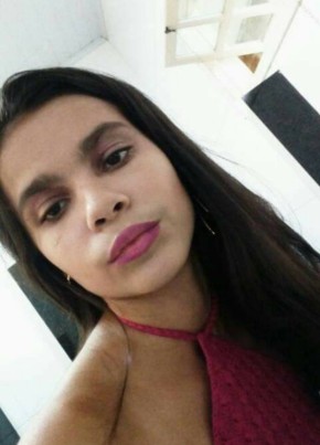 Bianca , 21, República Federativa do Brasil, Ubá