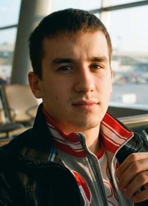 Артем из Казани 32 года