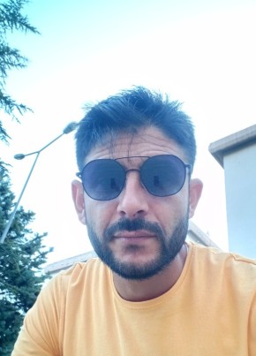Ali Demir, 36, Türkiye Cumhuriyeti, Bursa